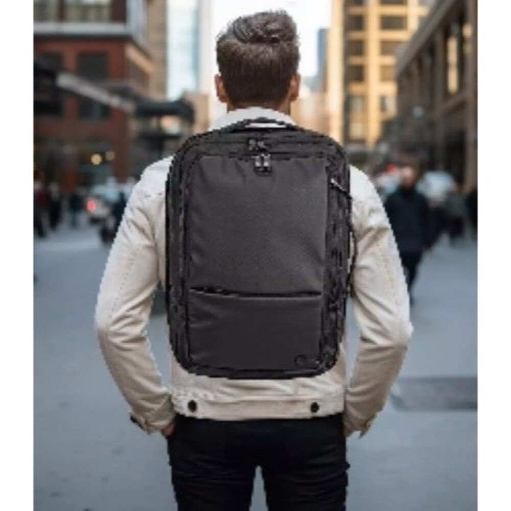 Primo Weekender Laptop Bag Black USB Travel Business Backpack Briefcase Luggage